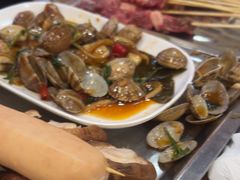 -哈尔滨小酒馆·鲜肉现穿自助烧烤(康新花园店)