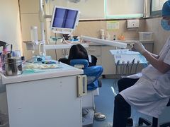 -优伢仕口腔(汽车西站店)