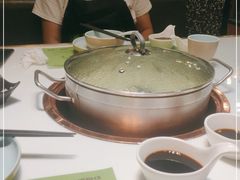 -洪氏嗨捞·猪肚鸡火锅(阳光天地店)