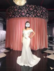 轻婚纱-珠海女王嫁衣馆(珠海左右创意园店)