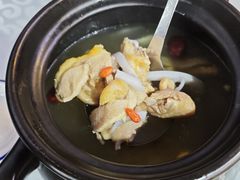 -范饭椰林川湘味海鲜·椰子鸡(三亚湾椰梦长廊店)