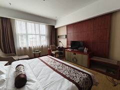 -乌苏沂疆大酒店