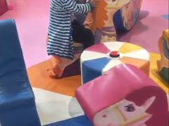 -蒙特利亲子乐园