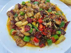 -乡土特色.冷锅鱼.牦牛肉汤锅