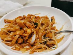 -万龙洲海鲜(大兴绿地缤纷城店)