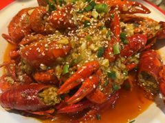 -郑记•不夜城烧烤•龙虾•虾蟹(黄鹤楼店)