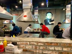 大堂-马路牙子烧烤音乐酒馆(望京店)