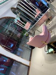 -BULB STUDIO 巴柏明星发型工作室