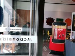 门面-麦当劳(玉桥中路店)