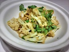 泡椒花菜梗-新吉士·上海菜(浦东LCM置汇旭辉店)