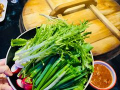 -鱼窝棚柴火铁锅炖(富山屯店)