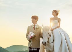 -第一夫人婚纱摄影(南京店)