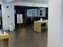 -华为授权体验店(万航渡路)