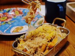 植物肉松炸红薯条-I HOLIC艾豪丽披萨(KKone店)