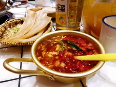 -贤合庄卤味火锅(时代广场店)