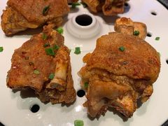 椒盐猪手-凤凰湘语·湘粤鲜融(浦东旗舰店)