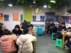 -越洋肖氏老米线(杨家坪店)