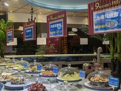 面包甜点陈列柜-天下春花园酒店(大东店)