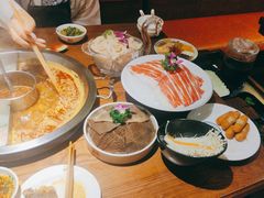 -佬土鹅肠火锅(解放路店)