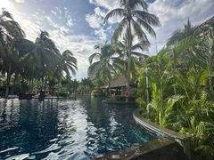 -三亚湾海居铂尔曼度假酒店