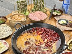 -扎起市井老火锅(乐山总店)