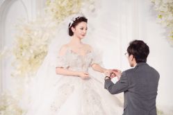 -Color卡诺婚纱礼服馆(南京严选店)