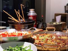 -胡马八破·川菜小馆(高新万达店)