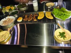 -马路牙子地桌烤肉(工体店)