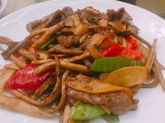 -一品美食城(石碣序伦小学店)