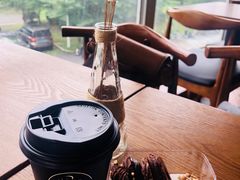 拿铁咖啡-TIMO COFFEE 阿拉校园面包