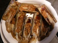 -马路边上·小海鲜烧烤(八一路店)