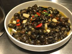 -龙巢盱眙龙虾·牛蛙·烧烤宵夜(八卦岭店)