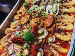 -老码头海鲜烧烤炒菜(广西路店)