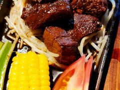 -穹六人间 people 6(岳阳路店)