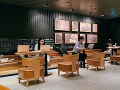 -星巴克臻选(国贸商城首店)