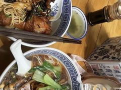 -沪西老弄堂面馆(定西路店)