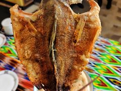 -艾力江和田馕坑烤肉店