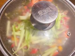 -吃饭皇帝大土家民族菜(正大广场店)