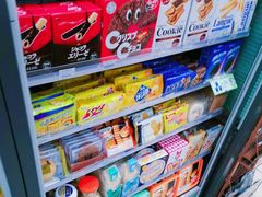 -全家便利店(江湾镇站店)