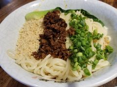 成都担担面-张氏宽窄巷成都菜(澳德乐店)