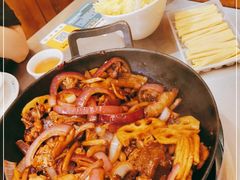 -胡须佬鸡煲四季火锅店(石厦西村直营店)