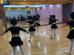 -港龙舞蹈·成人少儿舞蹈培训(深圳湾校区)