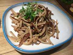 香椿豆干-山城外·非遗酸菜鱼(新都汇融店)