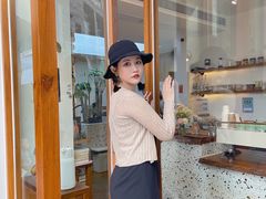 -Line 咖啡(石厦花园店)