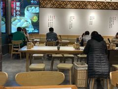 -馋三尺蟹粉小笼(人民广场店)