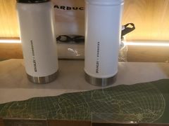 -星巴克(汾阳路店)