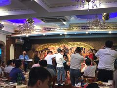 -维吾尔餐厅(宜山路店)