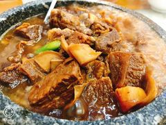 沸腾石锅牛魔王-砂锅居(西四店)