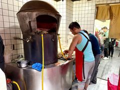 -三兄弟高炉烧饼