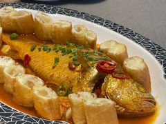 -香山湖渔家大院